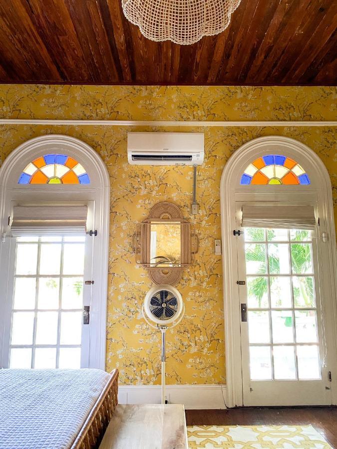 Marreros Guest Mansion - Adult Only Bed & Breakfast คีย์เวสต์ ภายนอก รูปภาพ